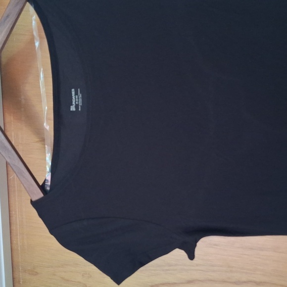 Classic Black T-shirt Dress - Picture 6 of 7